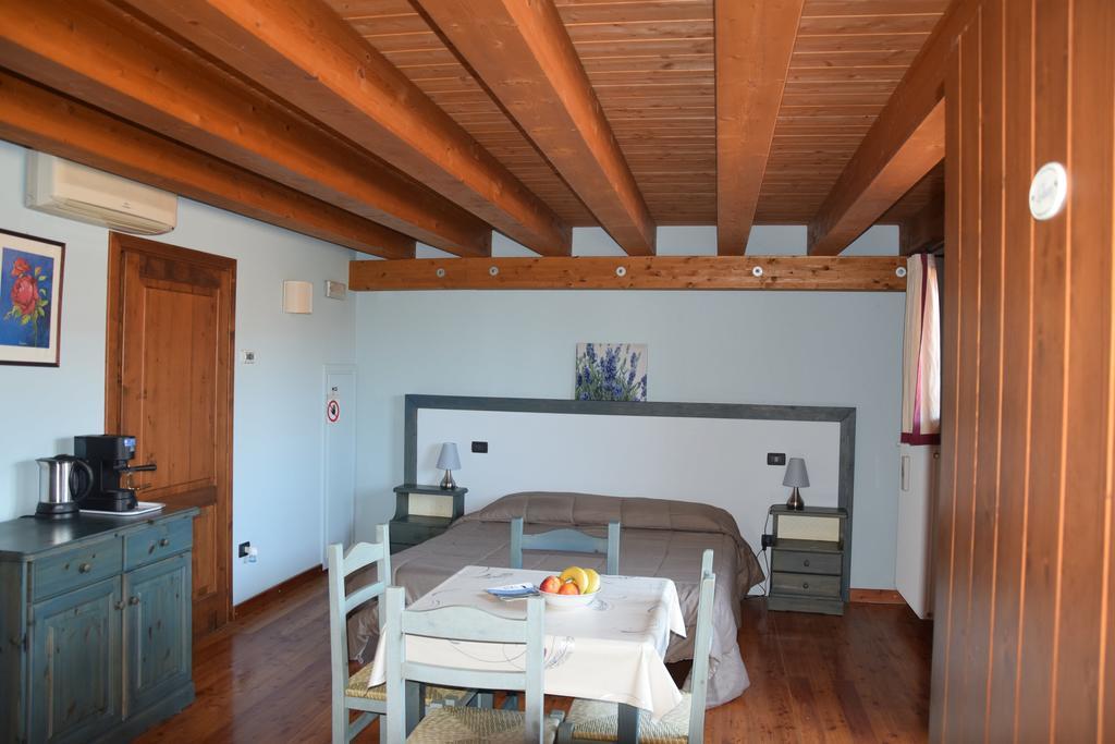 Agriturismo Domus Rustica Кормонс Экстерьер фото